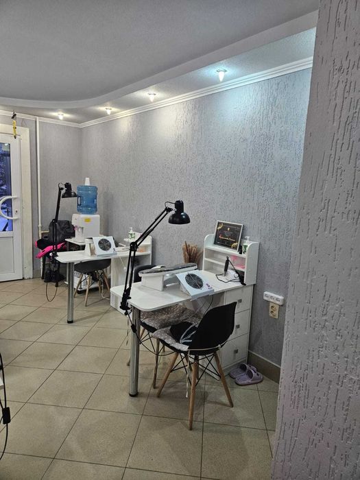 Сдам в аренду салон красоты