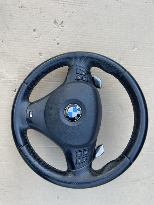 Волан с пера БМВ Е90/ Е91/ Е92 (volan bmw e90)