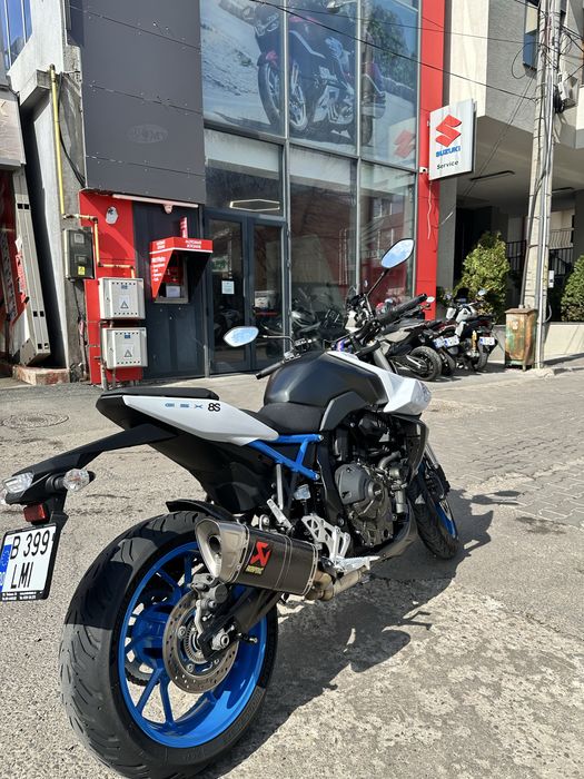 Suzuki GSX 8S 2023