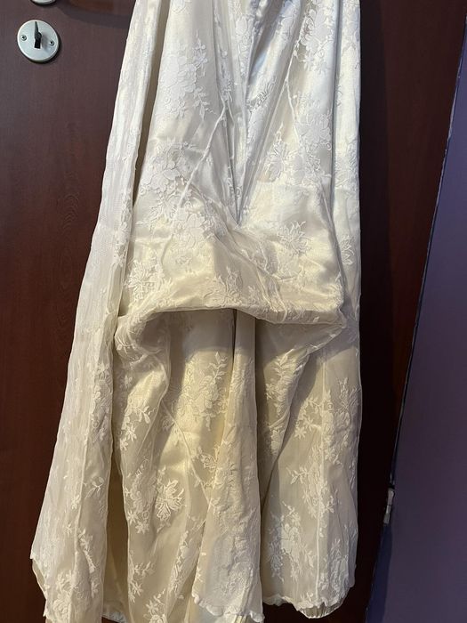 Красива булчинска рокля