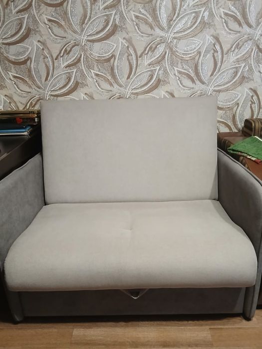 Продам диван пр. Россия