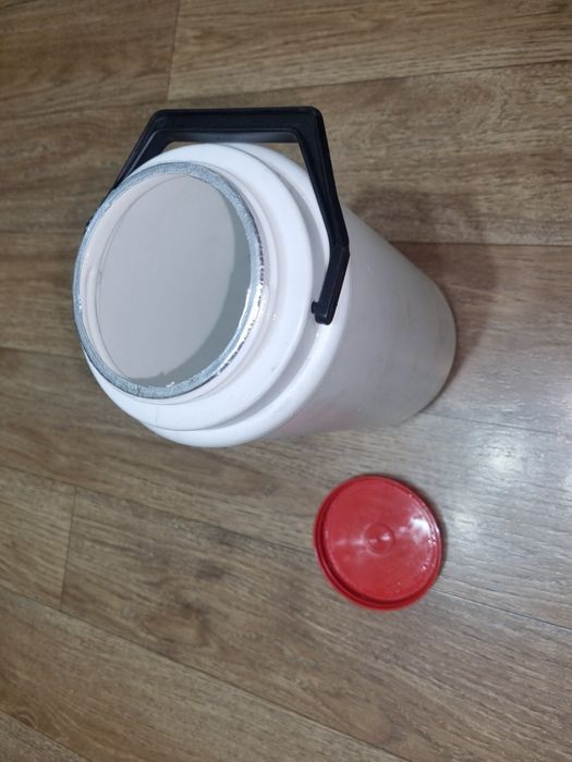 Бидон пластиковый