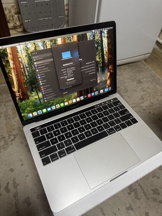 Macbook Pro 2019 / 512 Gb года i7 16Gb ноутбук
