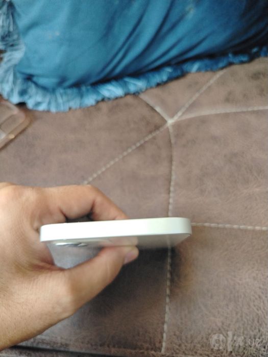 iphone 12 rangi oq