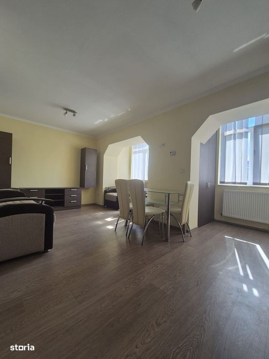 Apartament 3 camere, zona Dumbrava Nord