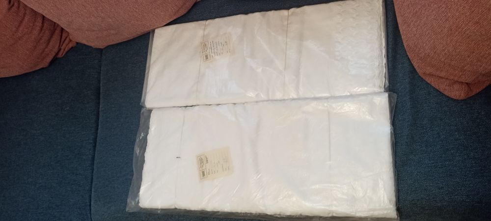 Пердета в бяло и черно