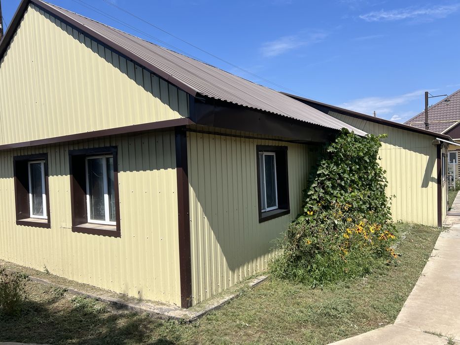 Продам частный дом в п Бурлин