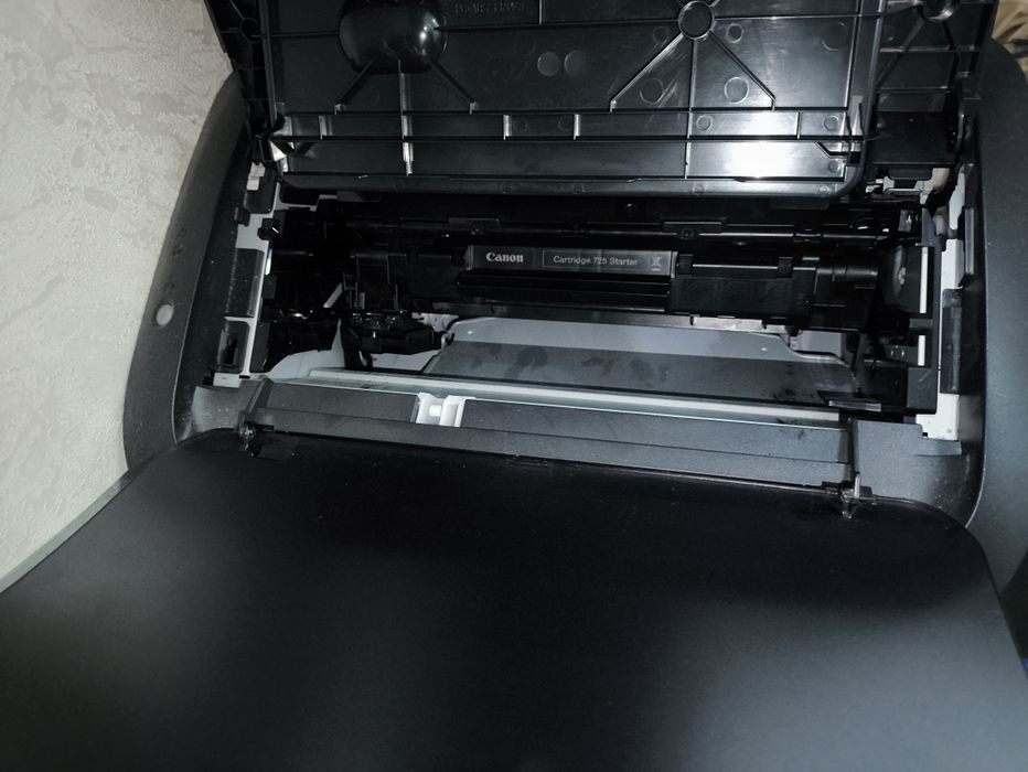 Printer Canon yangi holatda