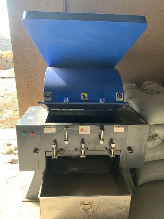 Дробилка ПВХ янги ишлатилмаган.