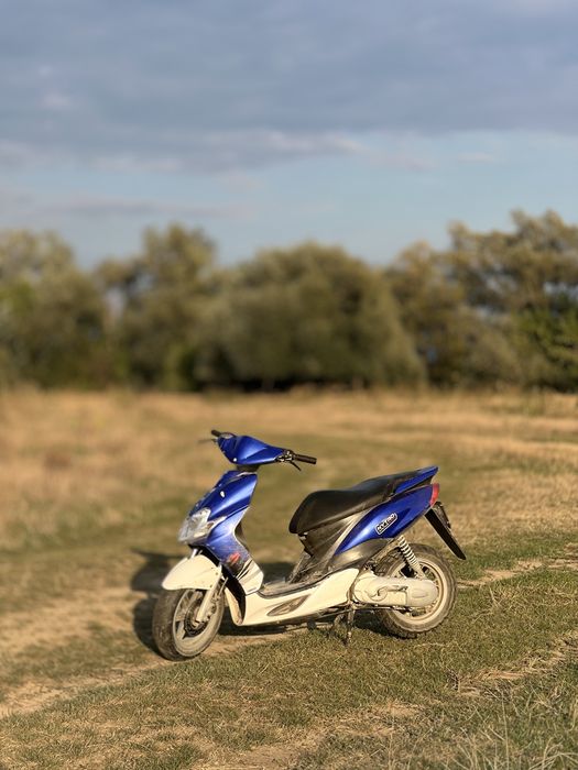Vand sah schimb scuter yamaha 50cc