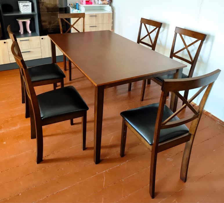 Столовый комплект стол и стулья Малайзия