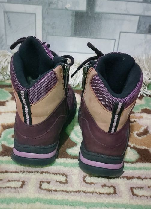 Сапожки 27 размер (2 пары, смотрите фото)