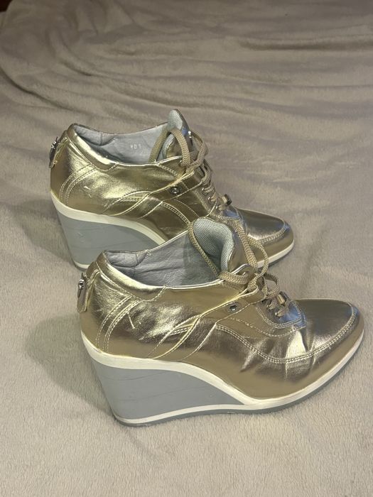 Дамски обувки Cesare Paciotti 4US