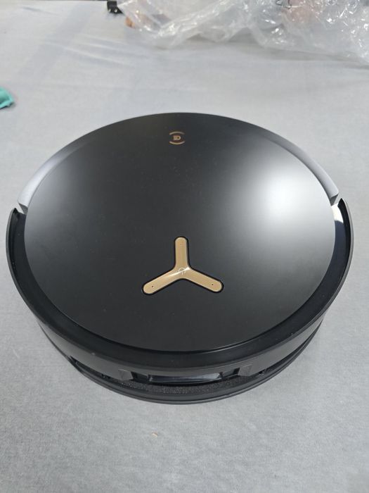 Робот прахосмукачка Ecovacs DEEBOT X8 OMNI