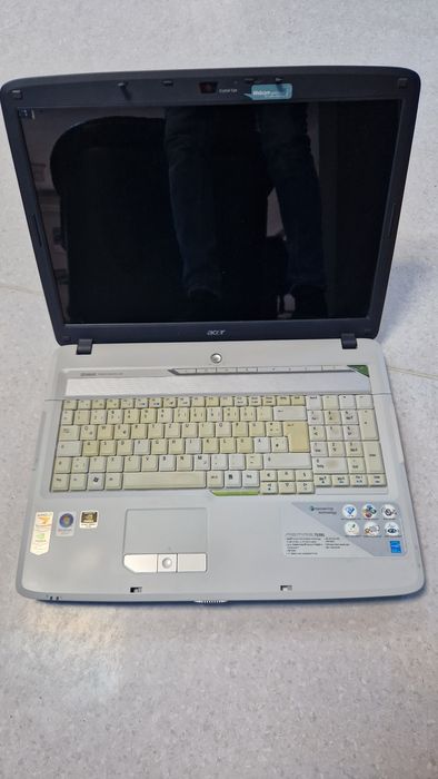 Laptop Samsung R520 si Acer Aspire 7520G