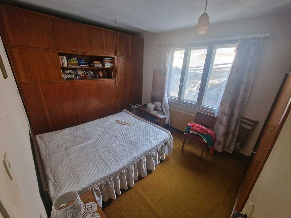 Продава се Етаж от къща в Белоградчик - 136 кв.м за 317 €/кв.м - Снимка #1