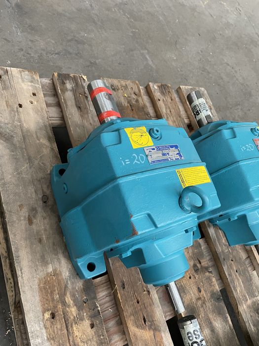 Нов цилиндричен редуктор