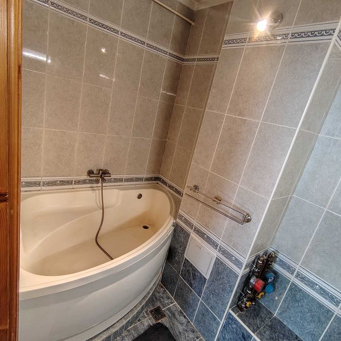 Apartament 3 camere 2 bai de închiriat în Olosig