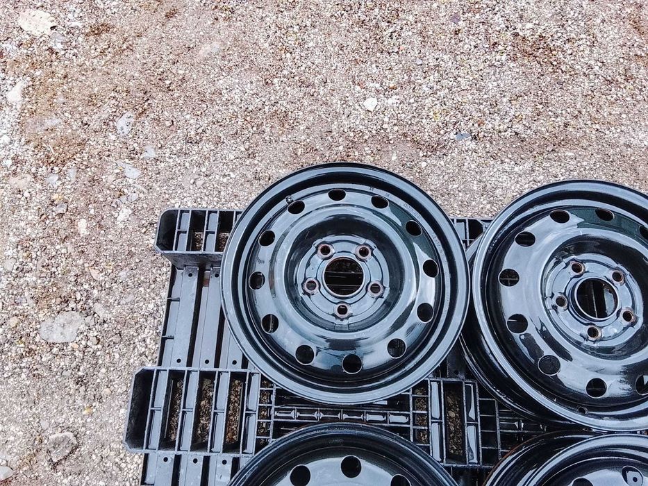 4бр.Оригинални железни джанти 15цола 5x114.3 за Hyundai,Kia,Mitsubishi