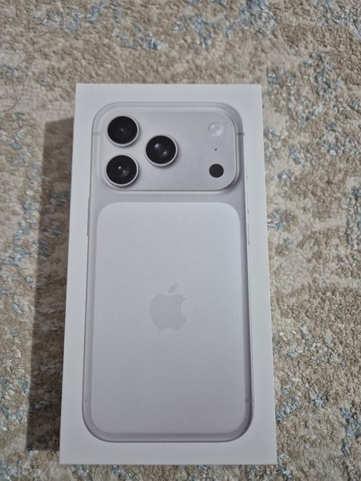 Iphone 17 pro Silver, 1 tb новый