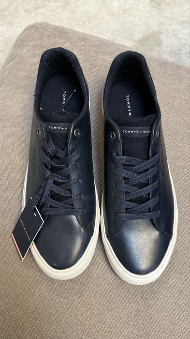 Кроссовки Tommy Hilfiger 43р.