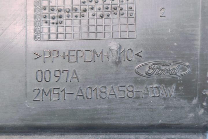 Grila bara fata 2M51A018A58ADW Ford Focus prima generatie