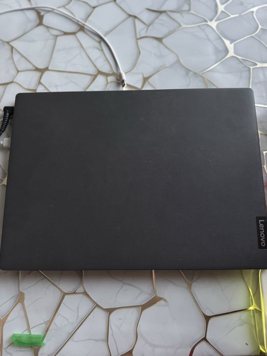 Ноутбук lenovo,срочно продается