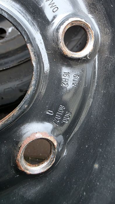 Set roti iarna jante de tabla plus capace VW 205/55R16