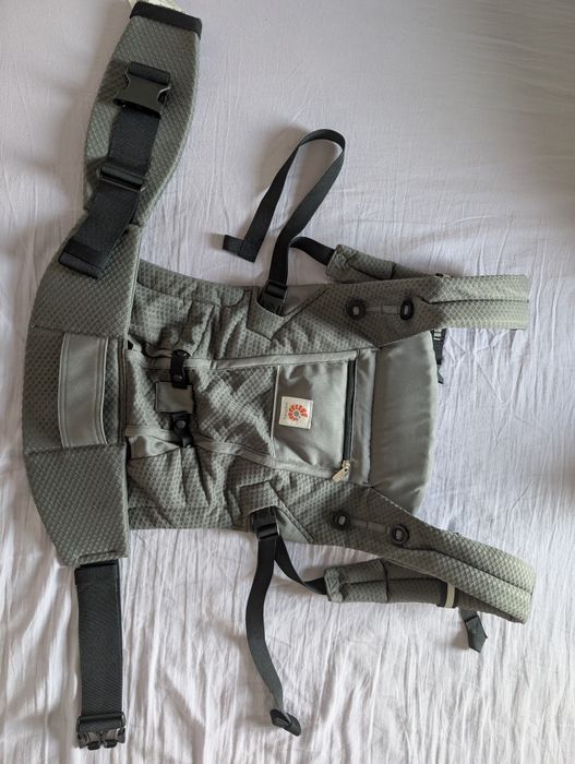 Ергономична раница Ergobaby Adapt - Soft Flex Mesh, Graphite Grey