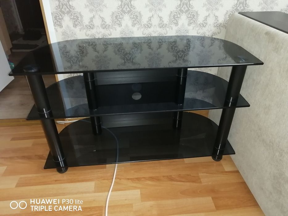 Продам стеклянную полку