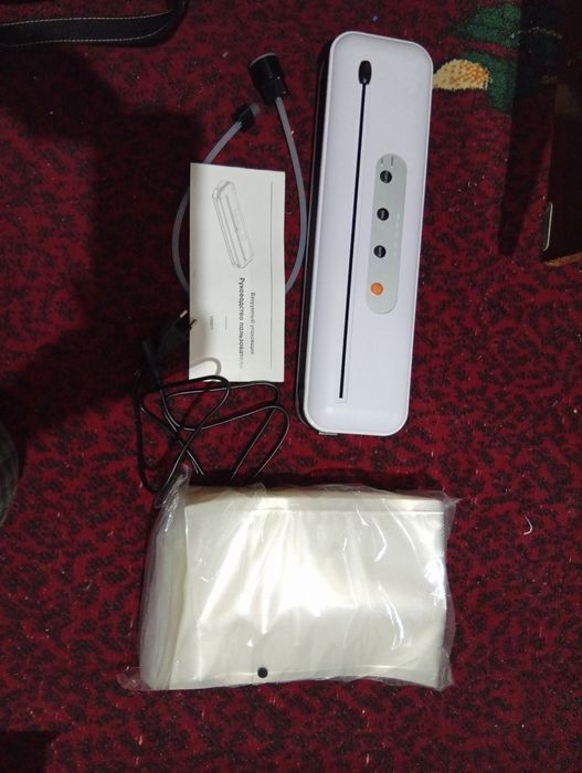 Вакууматор новый