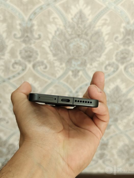 Xiaomi 15 China Global Rom 12/256 сотилади