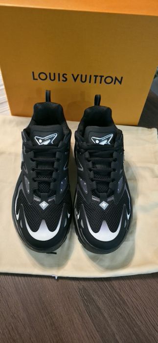 Louis vuitton sneakers black