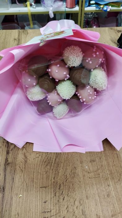 Клубника в шоколаде Алматы