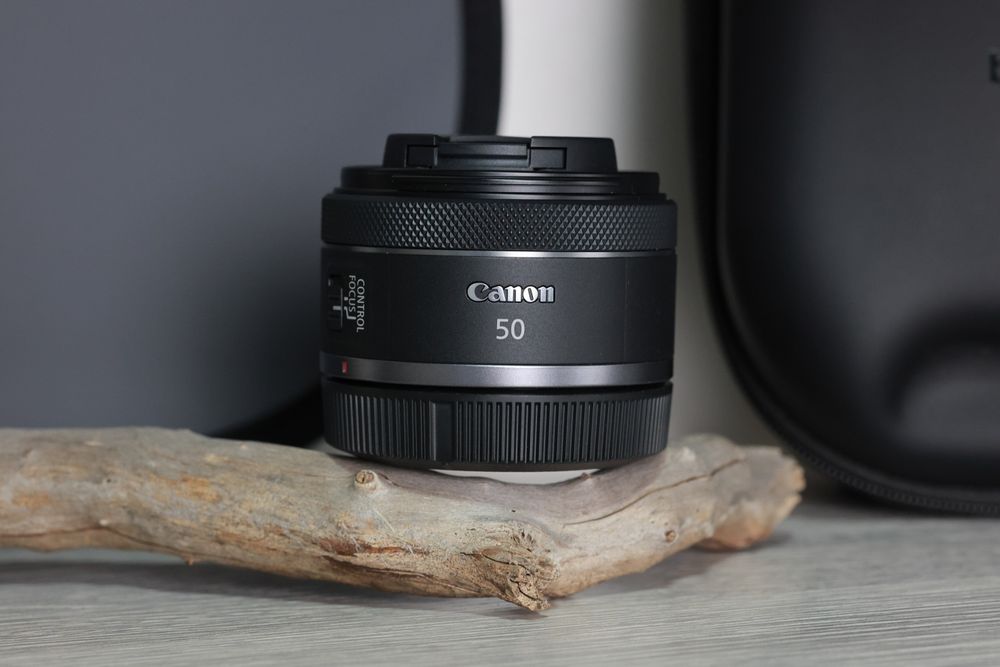 Canon RF 50mm f1.8 STM