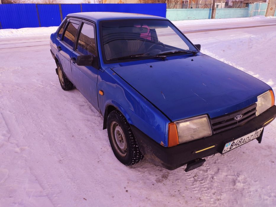 Продам 99  машину