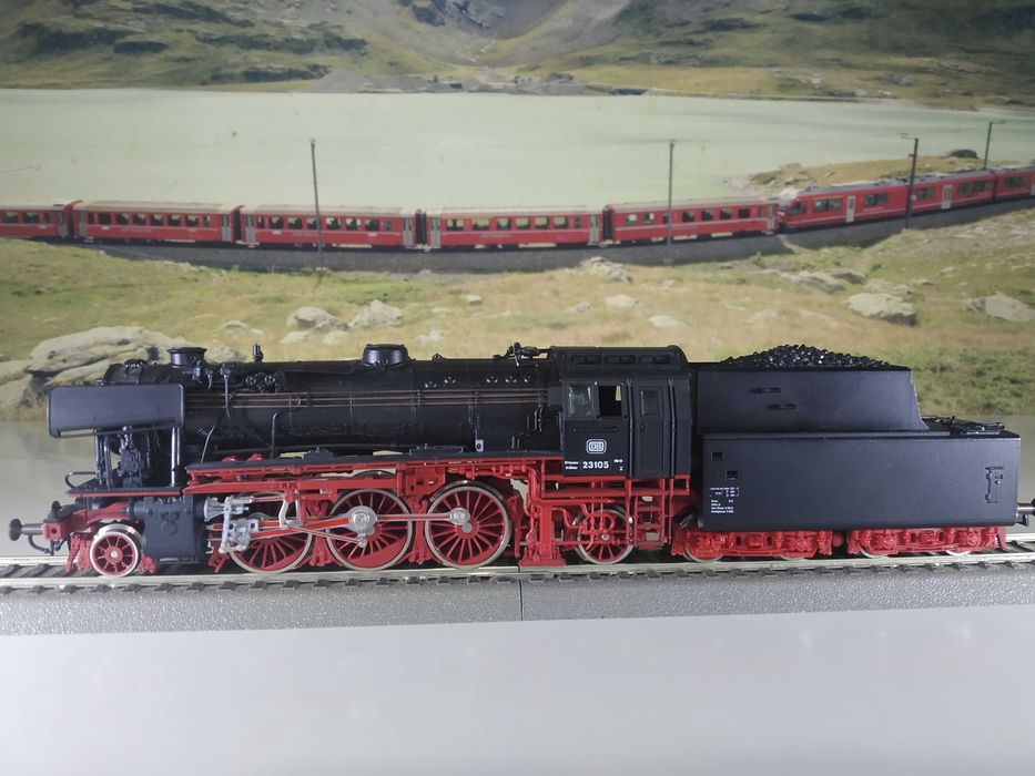 Roco locomotiva cu abur BR 23 105 DB,HO,trenulete electrice