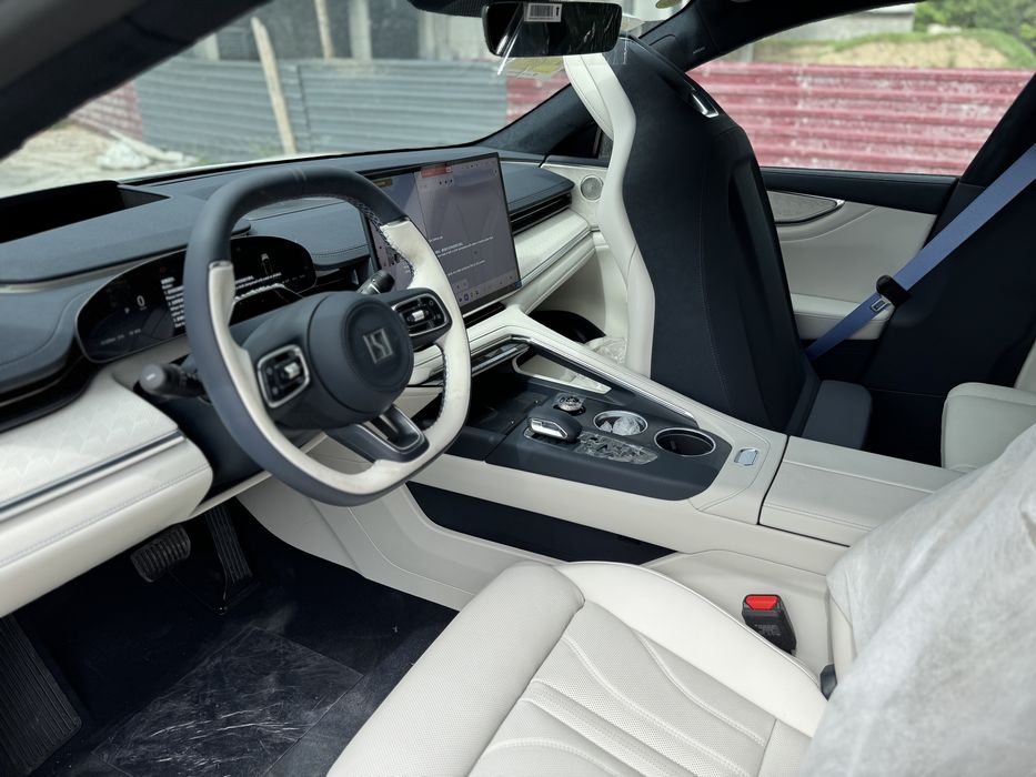 Zeekr 001 Ultra+ 2026