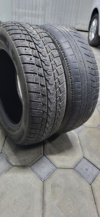 Всесезонная резина в камплекте двух штук 185/65/15 в хорошом состояние