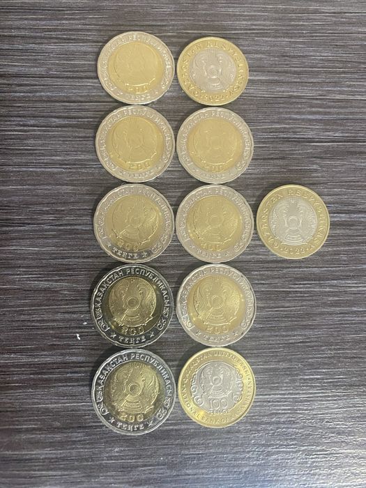 Продам колекционные монеты