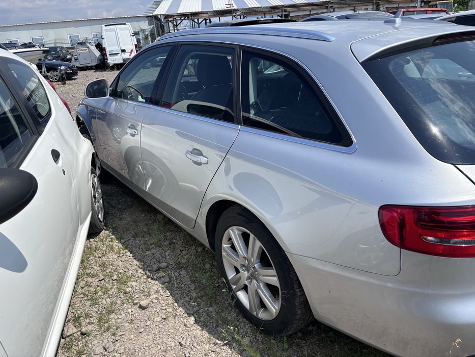 Audi A4 B8 на части