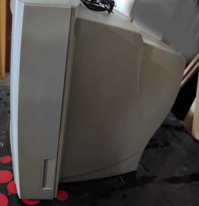 Продавам Телевизор Beko NR KK21T34, 21 инча, 52 см диагонал, работещ