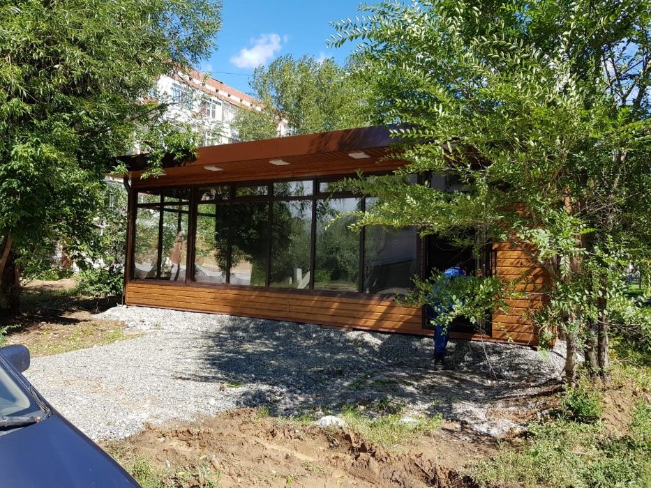 Торговые павильоны, киоски