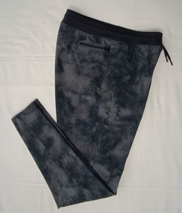Under Armour UA Pants оригинално долнище S спорт долница