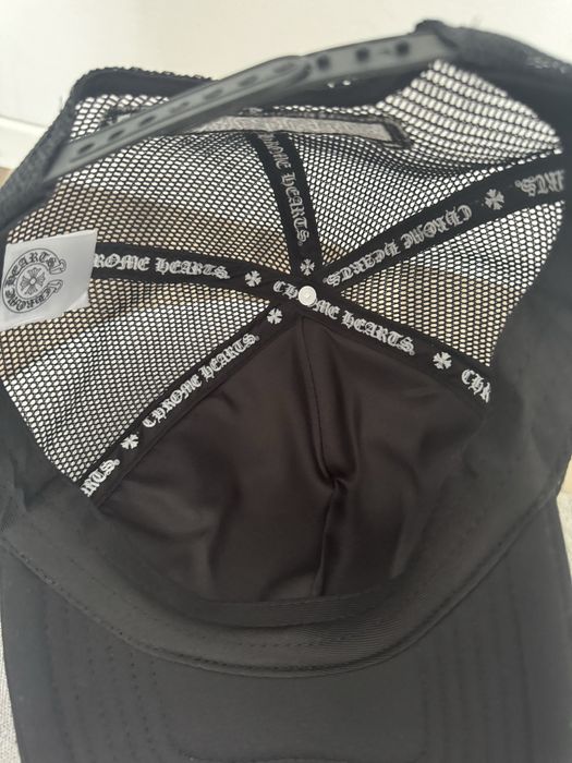 Sapca Chrome Hearts Faded Crosses