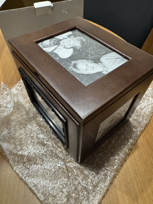 Cutie decorativa pt stocare fotografii