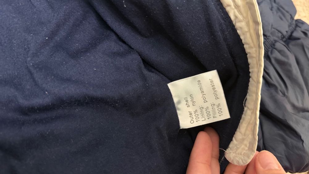 Продам комбинезон на мальчика