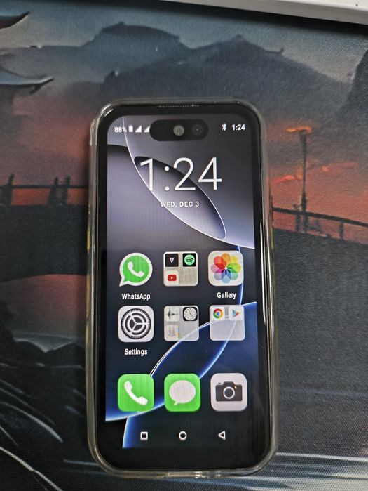 Продам мини смартфон