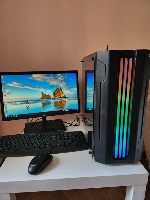 Компьютер. Полный комплект. В отличном состоянии