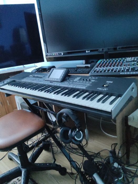 Studio de inregistrari ,husi vaslui